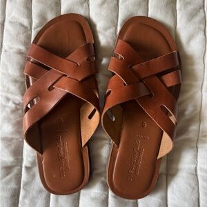 To Boot New York Brown Leather Slide Sandals
